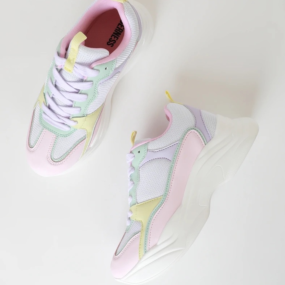 Adrien Multicolor Sneakers